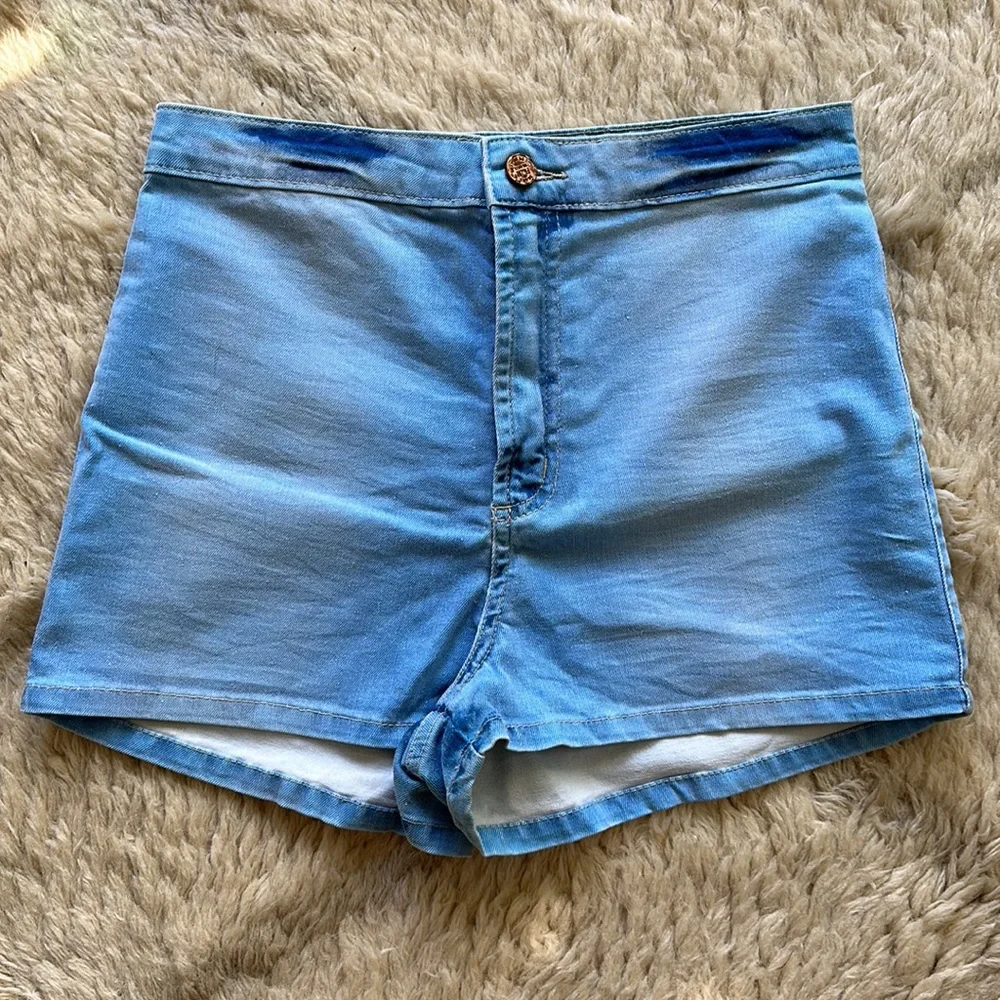 Sale⭐️New FARM RIO Denim Shorts - Picture 2 of 13